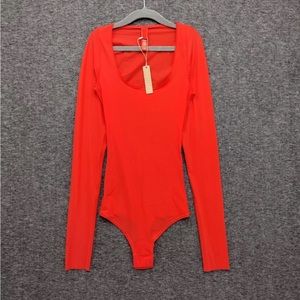 Skims red Poppy fits everybody Bodysuit xxs